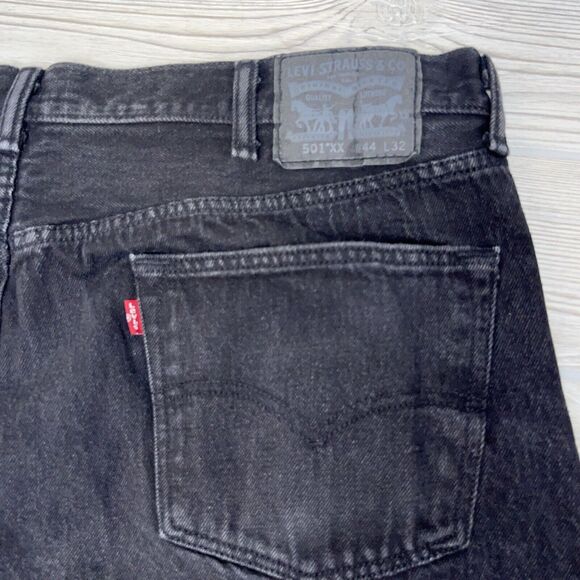 Levi's 501XX Button Fly Straight Leg Denim Jeans Men's Size 44x32 Black Red Tab - Picture 5 of 10